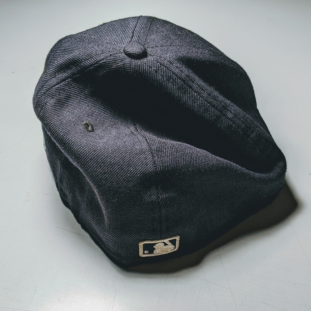 Dark Navy Kansas City Royals Fitted 7-3/8 - Picture 3 of 4